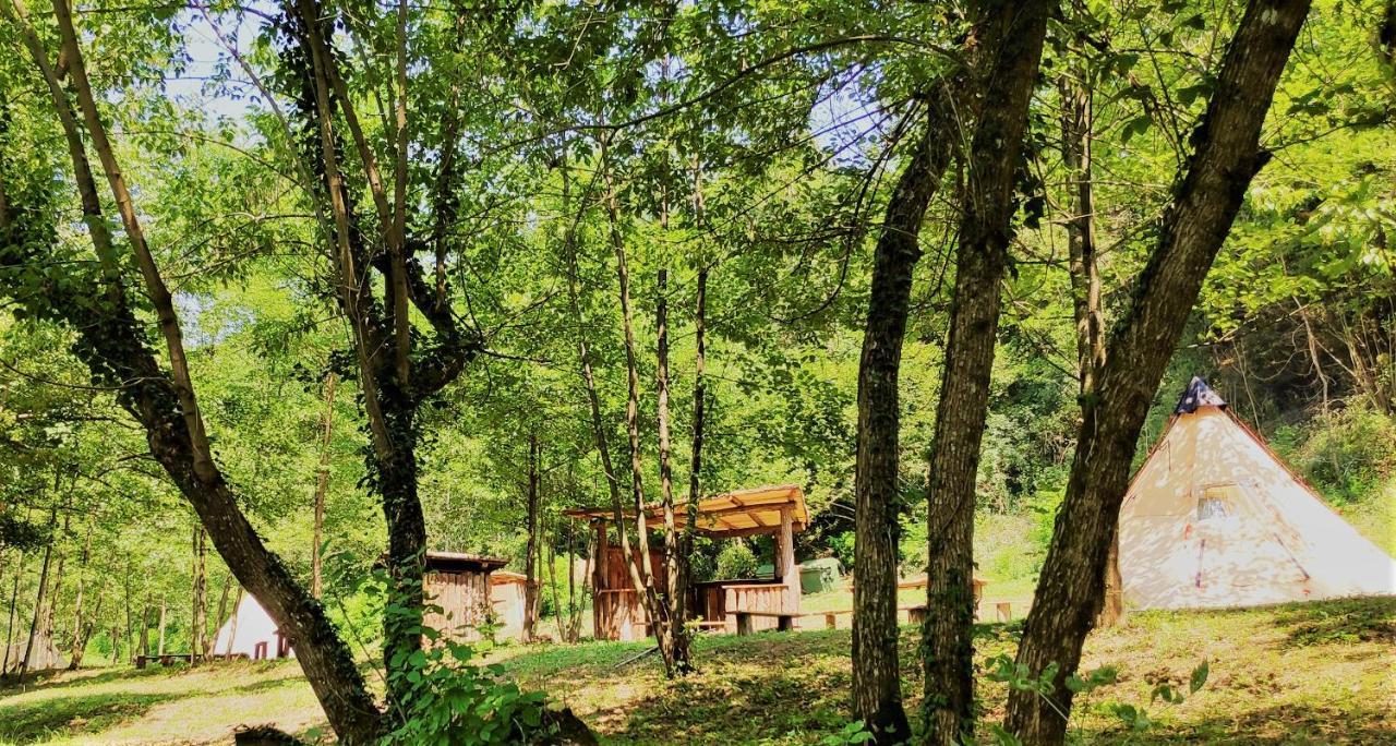 Robinson Camp Kupa - Juratovicki Brig Hotel Netretic Kültér fotó