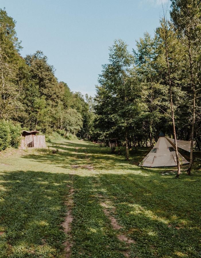 Robinson Camp Kupa - Juratovicki Brig Hotel Netretic Kültér fotó